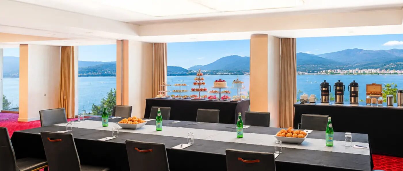 Harbourview meeting room set for a corporate event